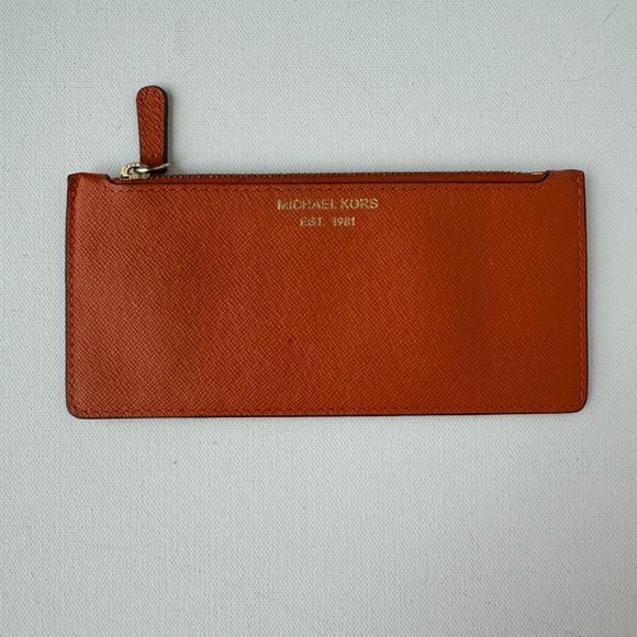 Michael Kors pouch - Picture 1 of 5
